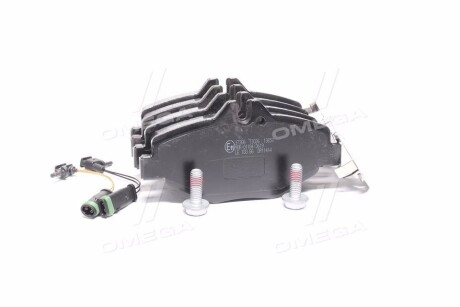 Тормозные колодки пер. MB E-class (W211) 03-09 A.B.S. 37306