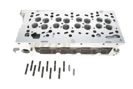 Головка блока цилиндров AMC 908735