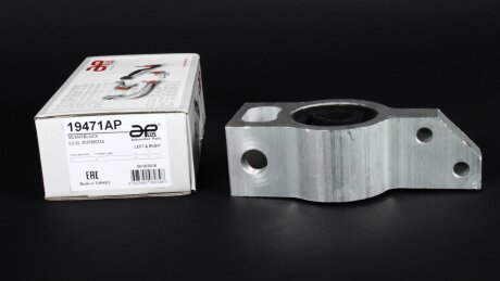 Сайлентблок рычага передний нижний Audi Q3 (11-)/VW Tiguan (07-), Passat (05-). APLUS 19471AP