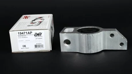 Сайлентблок рычага передний нижний Audi Q3 (11-)/VW Tiguan (07-), Passat (05-). APLUS 19471AP