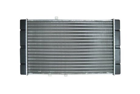 Радіатор охолодження Dacia Supernova 1.4i (00-) ASAM 30216