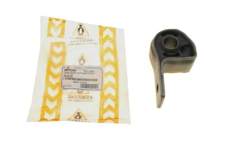 Сайлентблок рычага ASMETAL 38CT0208