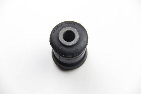 Сайлентблок передний переднего рычага HONDA CR-V III (41.5х14.3х61) BCGUMA BC2412