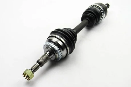 Полуось(привод) Combo/Corsa C 1.7DTI 03- Л. BGA DS9527L