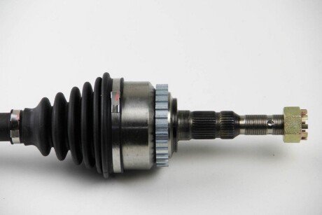 Полуось(привод) Opel Combo 1.7 D 03- Пр. BGA DS9527R