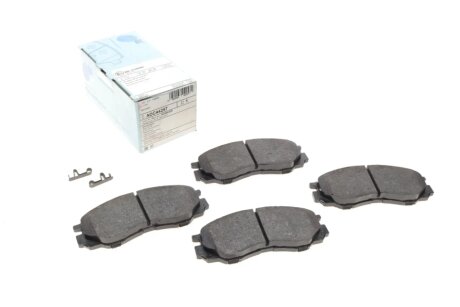 Комплект тормозных колодок из 4 шт. дисков BLUE PRINT ADC44257