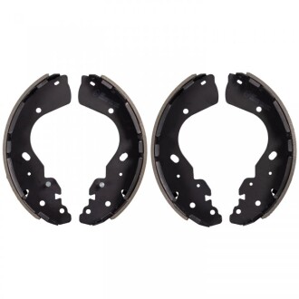 Комплект гальмівних колодок з 4 шт. барабанів BLUE PRINT ADM54139