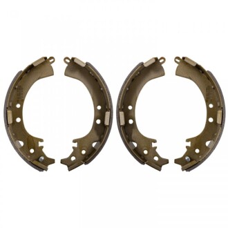 Комплект тормозных колодок из 4 шт. барабанов BLUE PRINT ADT34145