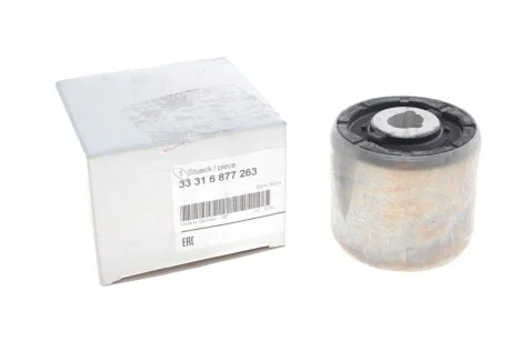 Сайлентблок балки задньої підвіски BMW 33316877263