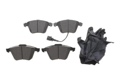 Комплект гальмівних колодок BOGAP A8210187