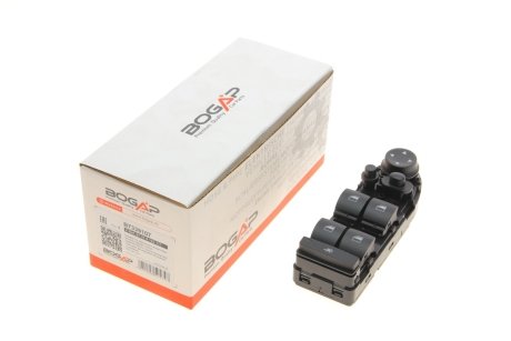 Кнопка стеклоподъемника BOGAP B7339107