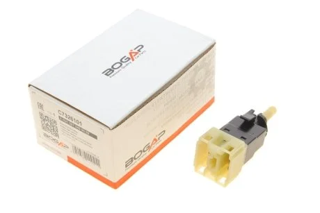 Датчик педали тормоза BOGAP C7326101