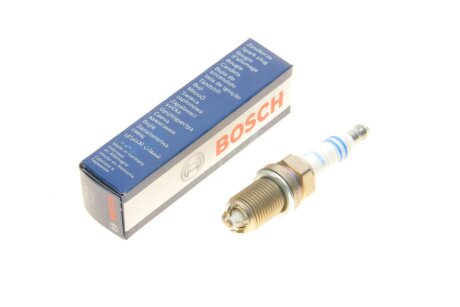 Свеча FGR8KQE 1.6 NI-Y BOSCH 0 242 229 613