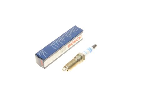 СВІЧКА HR7NII332S (0.7) 1ШТ. BOSCH 0 242 236 675