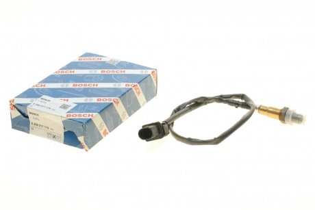 Лямбда-зонд (кількість дротів 5, 750мм) AUDI A1, A3, A4 ALLROAD B8, A4 B8, A5, A6 C6, A6 C7, A8 D3, Q5, Q7, R8, R8 SPYDER, TT FORD KUGA II PORSCHE CAYENNE, PANAMERA 1.4-6.0 02.03-07.19 BOSCH 0 258 017 178