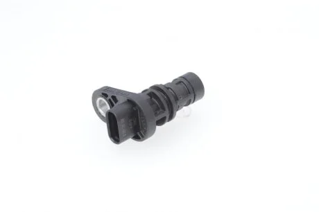 Датчик положення колінчастого вала BOSCH 0261210338