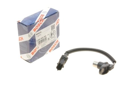 Датчик положения распредвала BOSCH 0 281 002 453