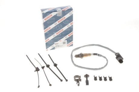 Лямбда-зонд (кількість дротів 5, 750мм) AUDI A1, A3, A4 ALLROAD B8, A4 B7, A4 B8, A5, A6 ALLROAD C6, A6 ALLROAD C7, A6 C6, A6 C7, A7, A8 D4, Q3, Q5, Q7, R8, R8 SPYDER, TT 1.4D-5.2 04.00-12.22 BOSCH 0 281 004 148