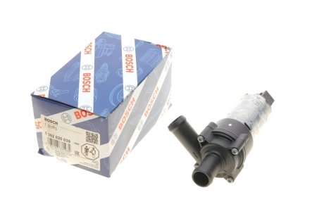 Водяная помпа(насос) BOSCH 0 392 020 039