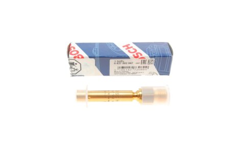 Форсунка бензиновая BOSCH 0 437 502 047