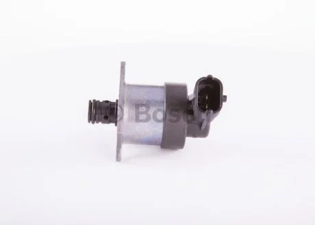 Регулятор давления топлива BOSCH 0 928 400 743