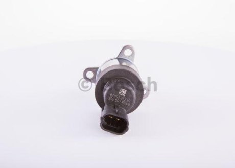 Фото 1 - регулятор давления топлива BOSCH 0928400765 Регулятор давления топлива BOSCH 0928400765 (фото 1)