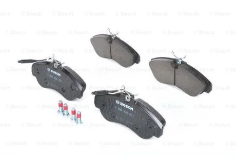 Комплект гальмівних колодок BOSCH 0986424031