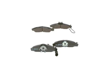 Колодки гальмівні дискові DAEWOO Korando/Musso 2.3,2.9,3.2 -05 BOSCH 0986424551