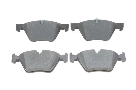 Комплект тормозных колодок BOSCH 0986424621