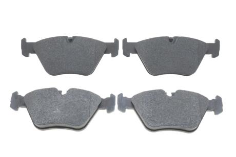 Комплект тормозных колодок. BOSCH 0986424767