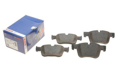 Тормозные колодки передние BOSCH 0 986 424 860