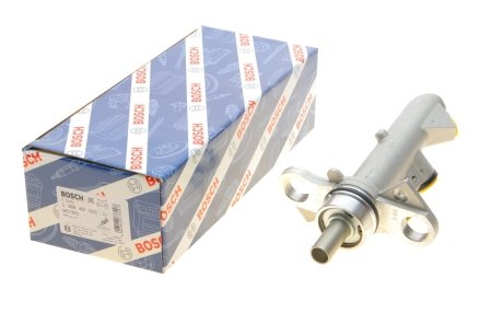 Цилиндр тормозной главный BOSCH 0 986 481 002