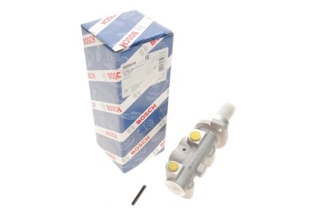 Главный тормозной цилиндр BOSCH 0 986 481 177 (фото 1)