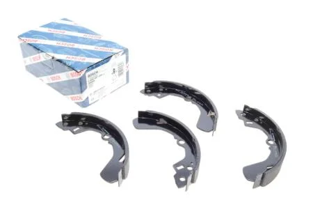 Колодки гальмівні барабанні (комплект 4 шт) BOSCH 0986487436