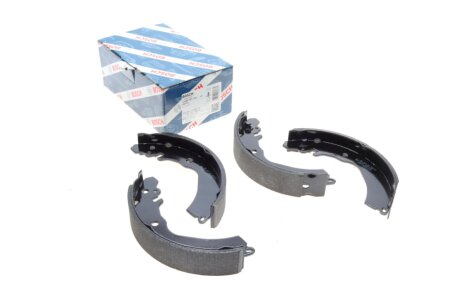 Барабанные колодки BOSCH 0 986 487 451