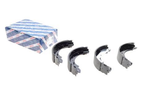Барабанные колодки BOSCH 0 986 487 583