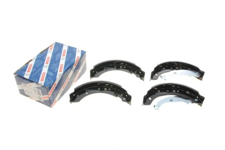 Барабанные колодки BOSCH 0 986 487 746