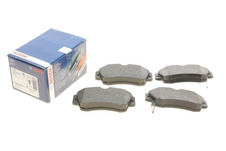 Тормозные колодки передние BOSCH 0 986 494 029