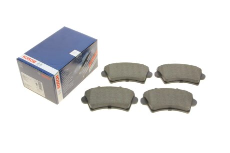 Комплект тормозных колодок. BOSCH 0986494031