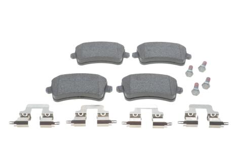 Комплект тормозных колодок BOSCH 0986494637