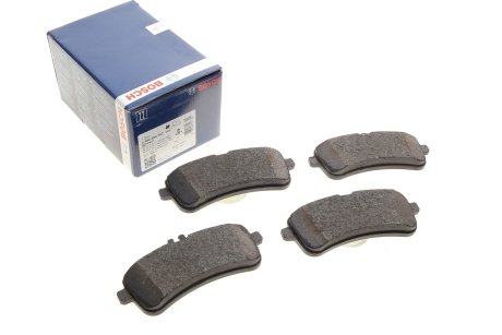 Тормозные колодки задние BOSCH 0 986 494 763