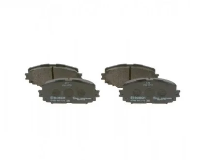 Колодки тормозные дисковые (комплект 4 шт.) BOSCH 0986494770