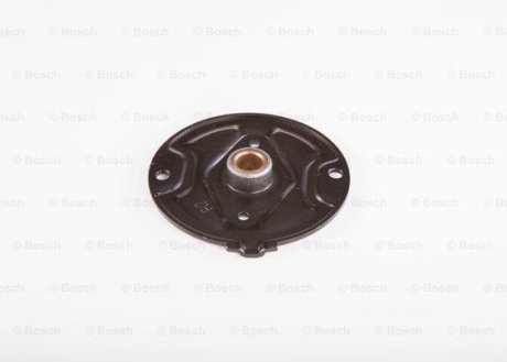 Фото 1 - крышка стартера BOSCH 1 005 851 095 Крышка стартера BOSCH 1 005 851 095 (фото 1)