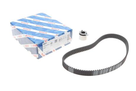 Комплект ГРМ с роликами+помпа BOSCH 1 987 948 975