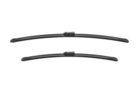 Щітки склоочисника (650/530мм) VW Tiguan/Touareg 16- BOSCH 3397007639