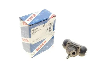 Цилиндр колесный задний прав. BOSCH F 026 002 580