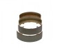 Колодки тормозные барабанные BOSCH F 026 008 001 (фото 3)