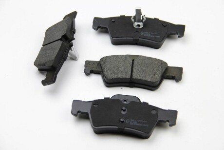 Тормозные колодки зад. MB E/S-клас (W211/W212/W220/W221) 99- BREMSI BP3088