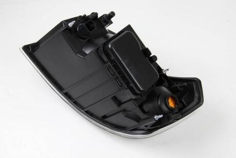 Фара F. Transit 00-06 ПР. (темн. відбивач) BSG BSG 30-800-005