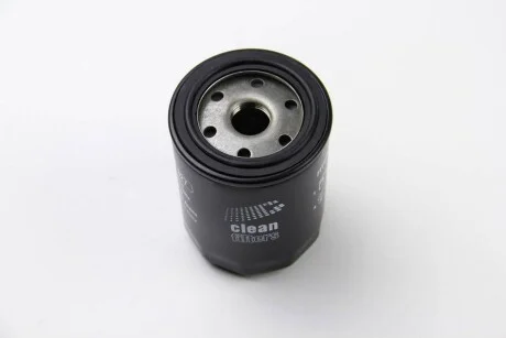 Фильтр масляний Mazda 6 2.0/2.2 02-13 CLEAN FILTERS DO327